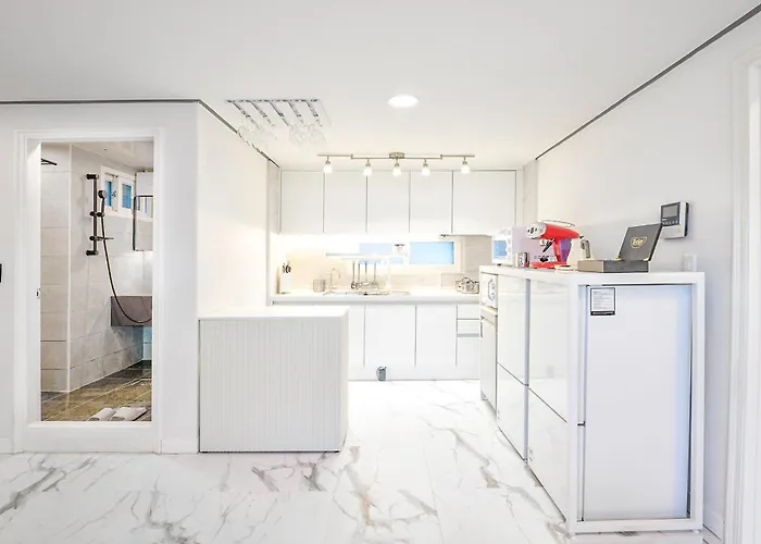 Ht Tailored Service Urban Retreat Gym And Garden Holiday home