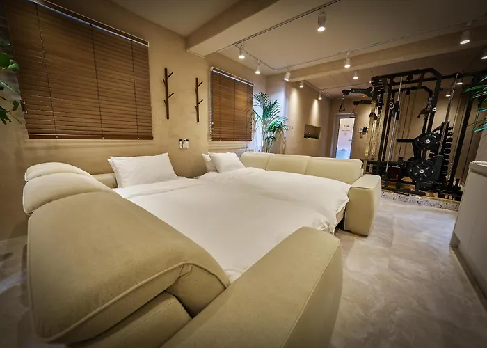 Ht Tailored Service Urban Retreat Gym And Garden