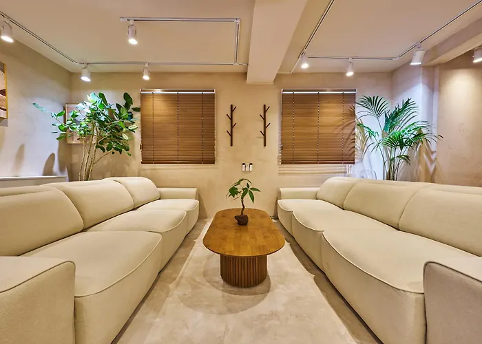 Ht Tailored Service Urban Retreat Gym And Garden * Seoul