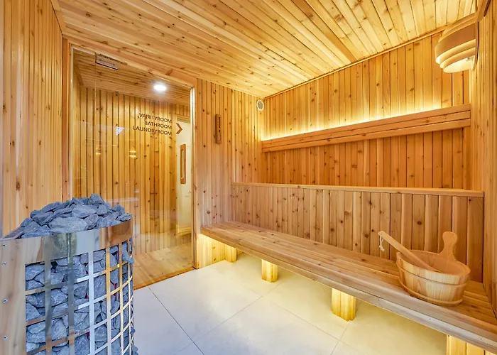 Ht Tailored Service Urban Retreat Gym And Garden *