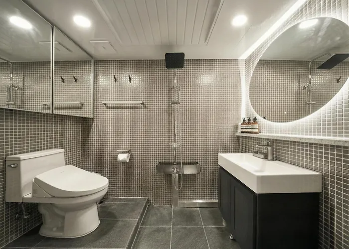 Holiday home Ht Tailored Service Urban Retreat Gym And Garden *
