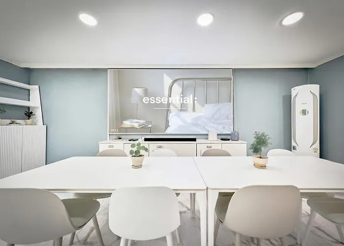 Ht Tailored Service Urban Retreat Gym And Garden Seoul